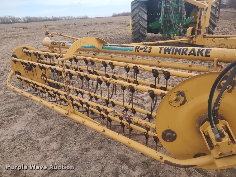 image for item DO3778 Vermeer R23  hay rake