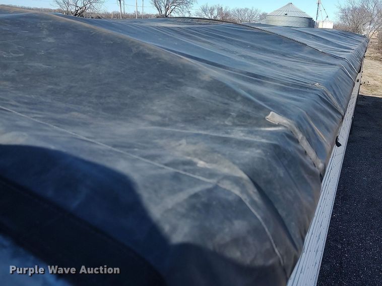 image for item DO3794 2009 Timpte Super Hopper  grain trailer