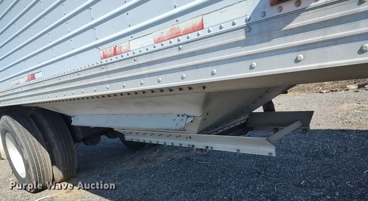 image for item DO3794 2009 Timpte Super Hopper  grain trailer
