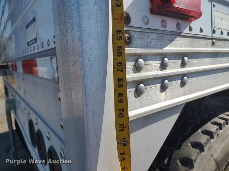 image for item DO3794 2009 Timpte Super Hopper  grain trailer