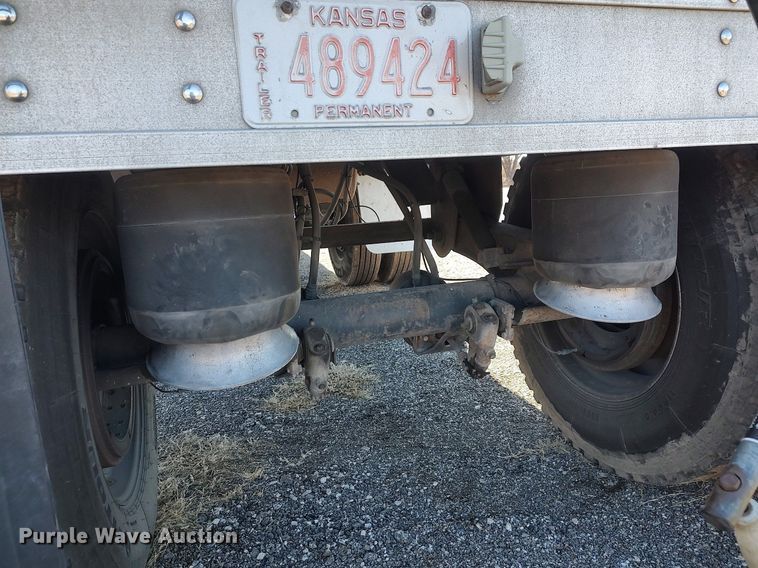 image for item DO3794 2009 Timpte Super Hopper  grain trailer