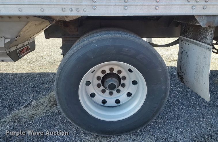 image for item DO3794 2009 Timpte Super Hopper  grain trailer