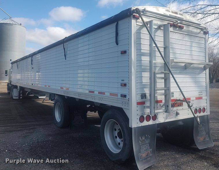 image for item DO3795 2009 Timpte Super Hopper  grain trailer