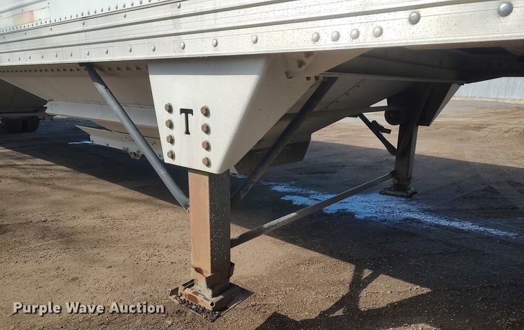 image for item DO3795 2009 Timpte Super Hopper  grain trailer