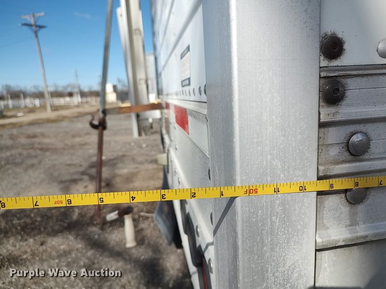 image for item DO3795 2009 Timpte Super Hopper  grain trailer