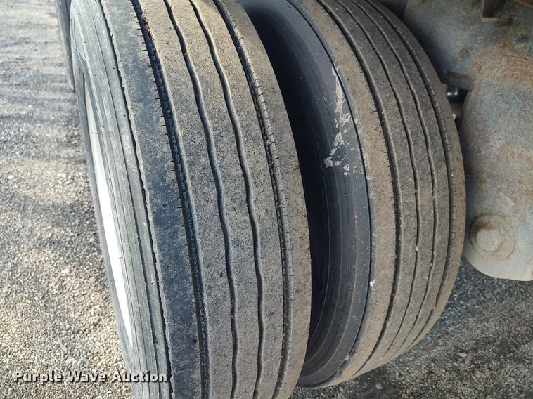 image for item DO3795 2009 Timpte Super Hopper  grain trailer