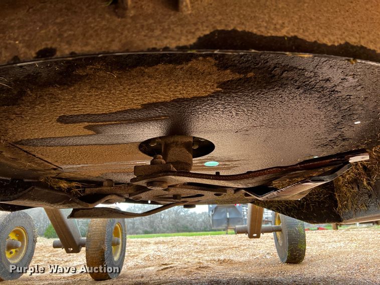 image for item DQ1967 John Deere 1518  rotary mower