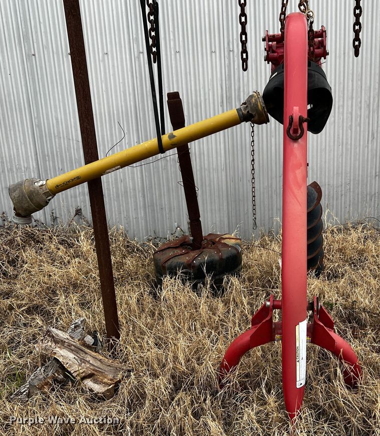 image for item DQ1968 Bush Hog post hole auger