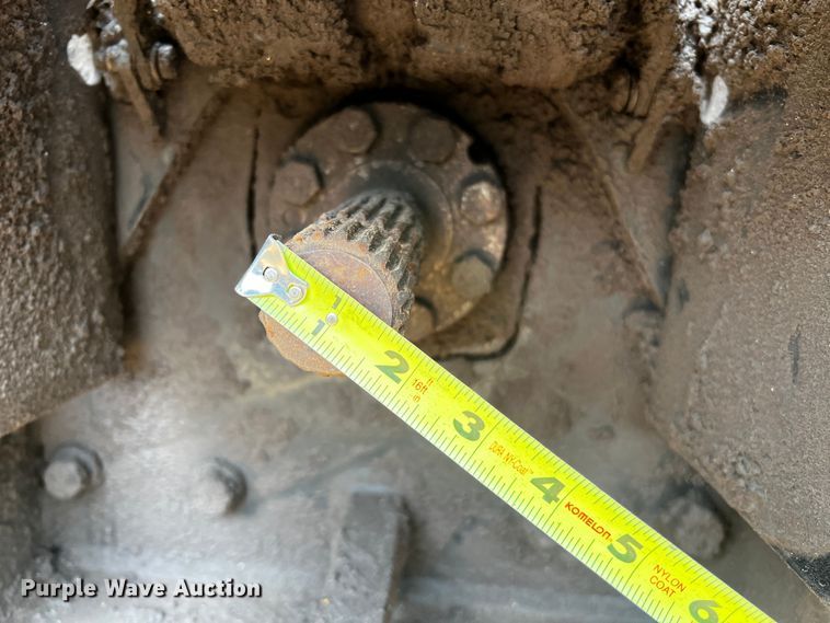 image for item DQ1970 2002 Challenger MT665  MFWD tractor