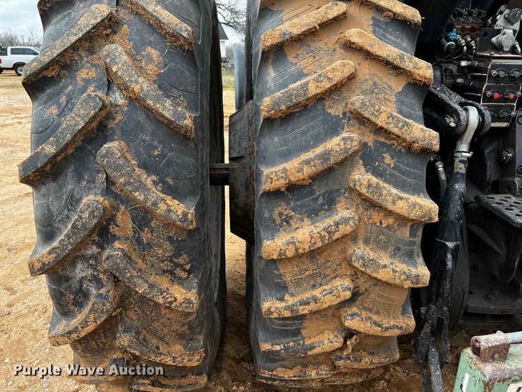 image for item DQ1970 2002 Challenger MT665  MFWD tractor