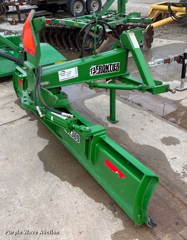 image for item DQ3974 Frontier RB2309  blade