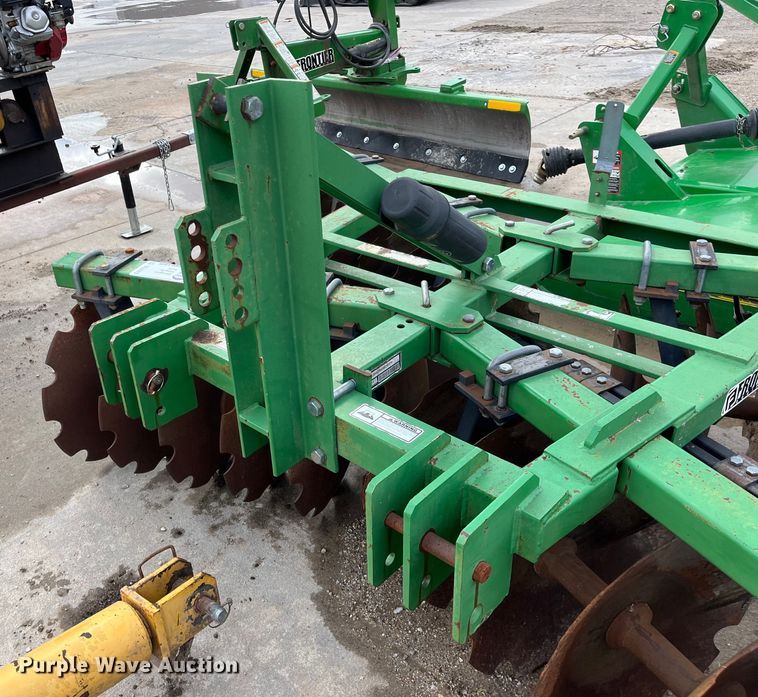 image for item DQ3983 Frontier DH1396  disk