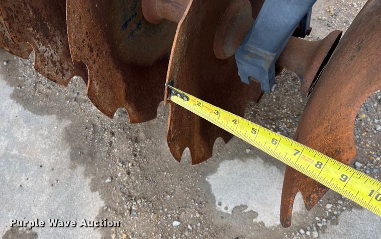 image for item DQ3983 Frontier DH1396  disk