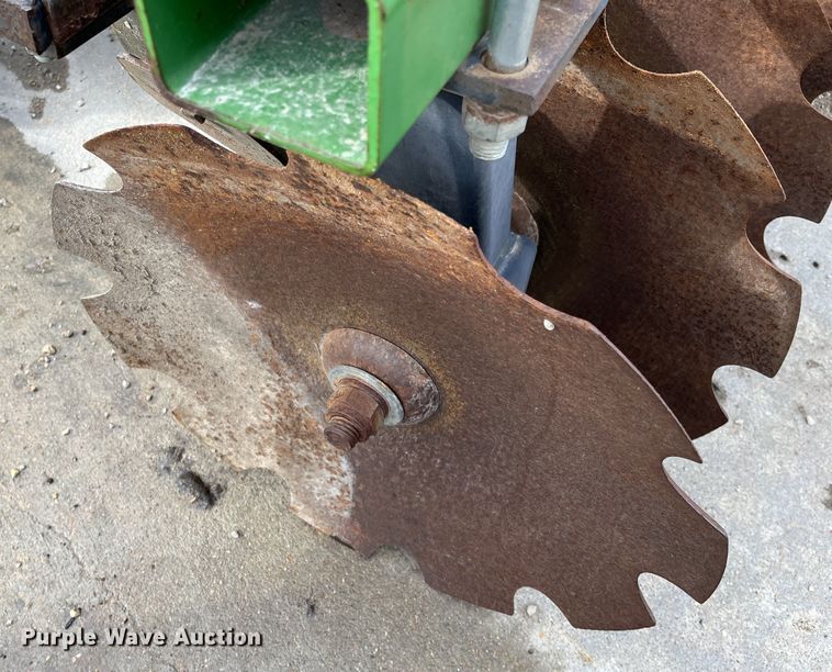 image for item DQ3983 Frontier DH1396  disk