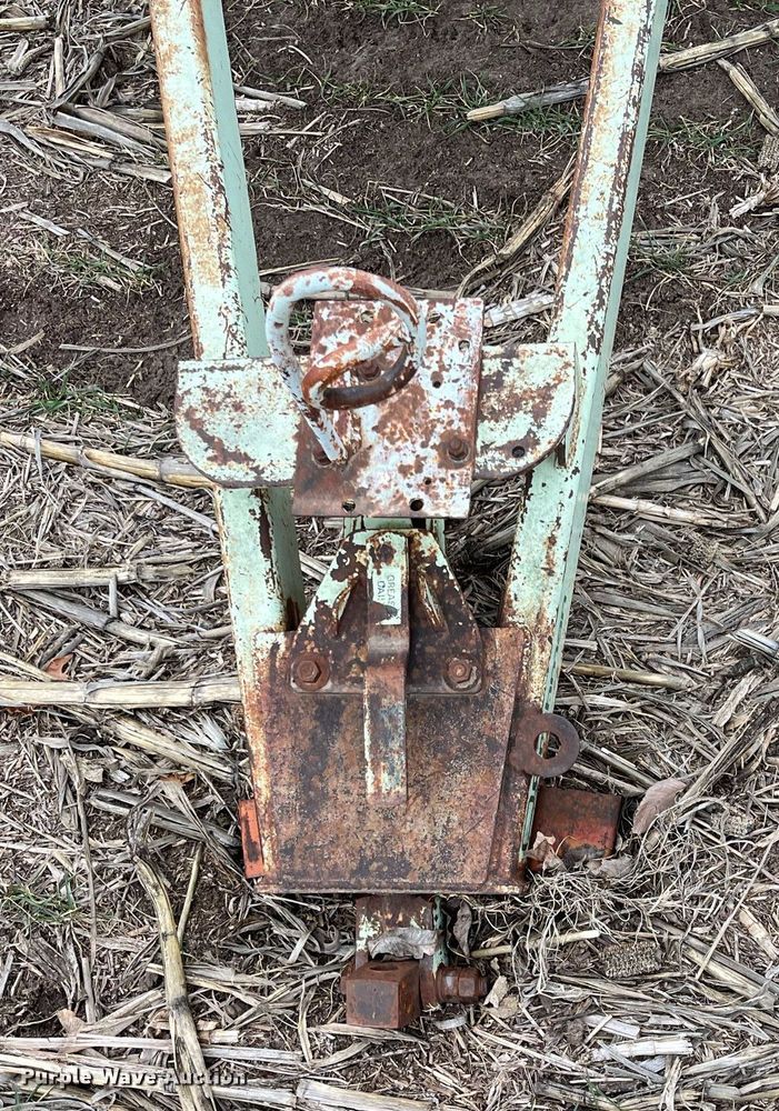 image for item DQ4079 Orthman  tool bar