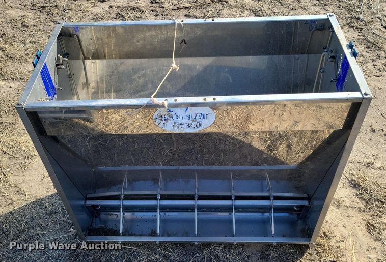 image for item DR5519 (8) Hog Slat Platinum Series 300 hog feeders