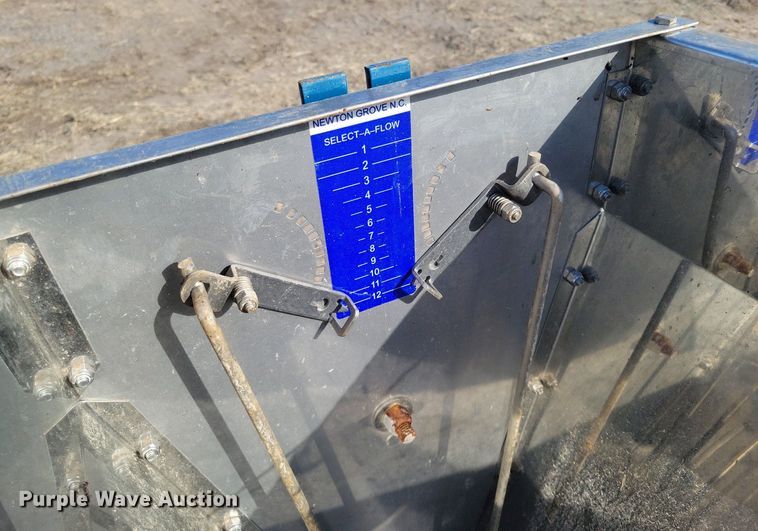 image for item DR5519 (8) Hog Slat Platinum Series 300 hog feeders