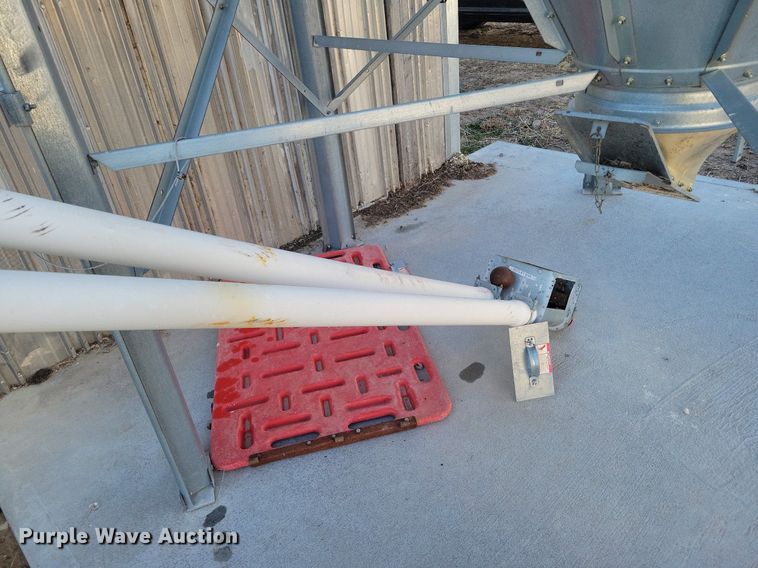 image for item DR5521 Flex Auger livestock feed system