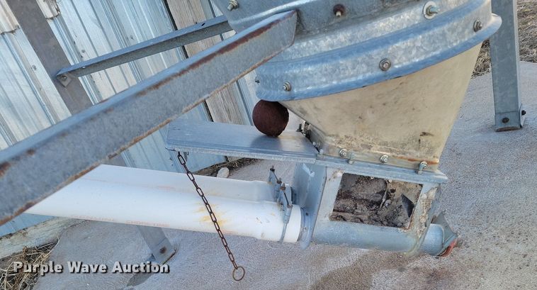 image for item DR5524 Flex Auger livestock feed system