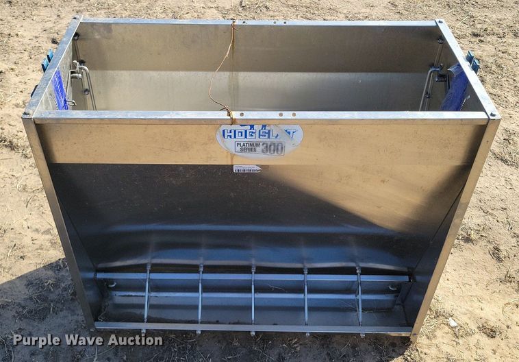 image for item DR5526 (8) Hog Slat Platinum Series 300 hog feeders