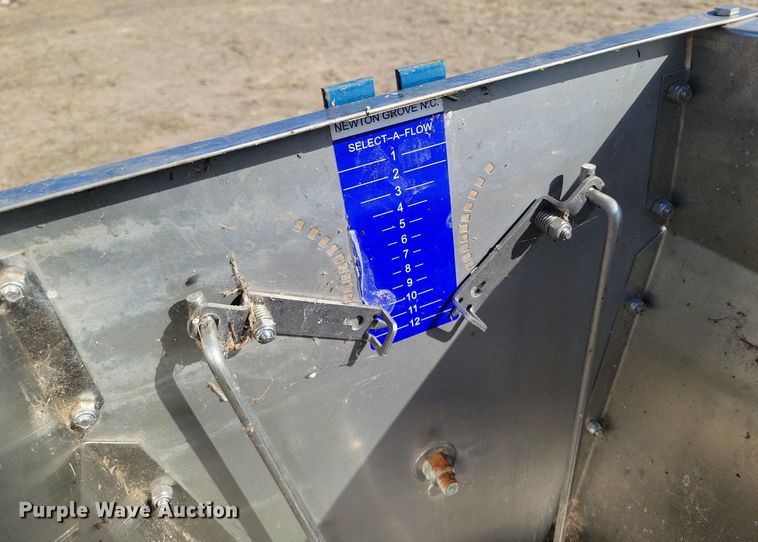 image for item DR5527 (8) Hog Slat Platinum Series 300 hog feeders
