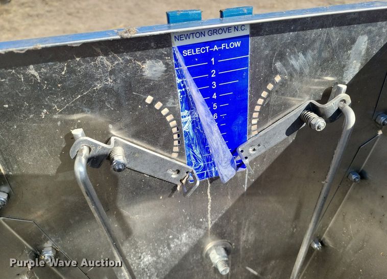 image for item DR5528 (8) Hog Slat Platinum Series 300 hog feeders