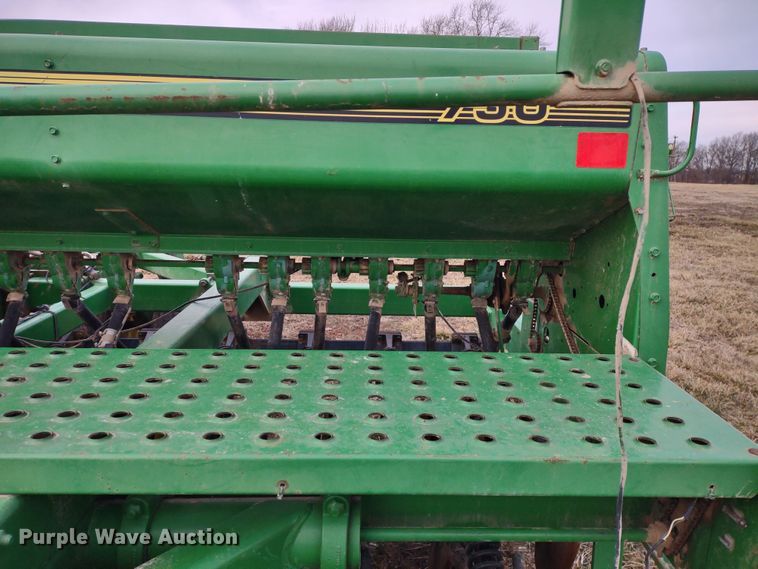 image for item DR8145 John Deere 750  grain drill