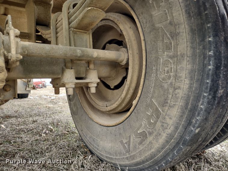 image for item DR8153 1996 Jet  grain trailer