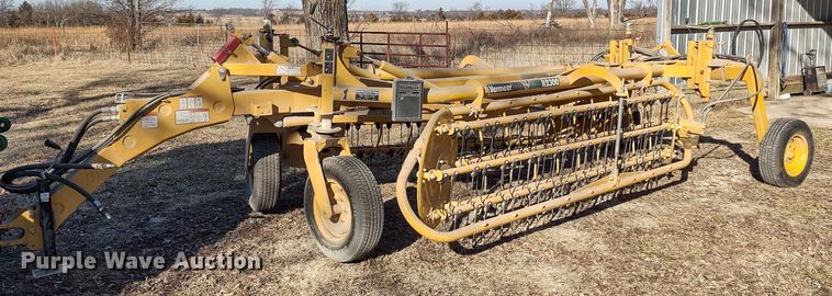 image for item DR8161 Vermeer R2300  hay rake