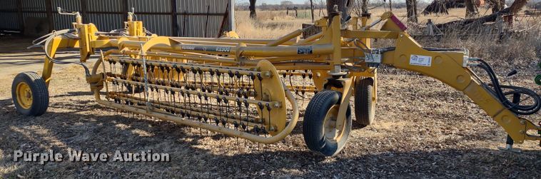 image for item DR8161 Vermeer R2300  hay rake