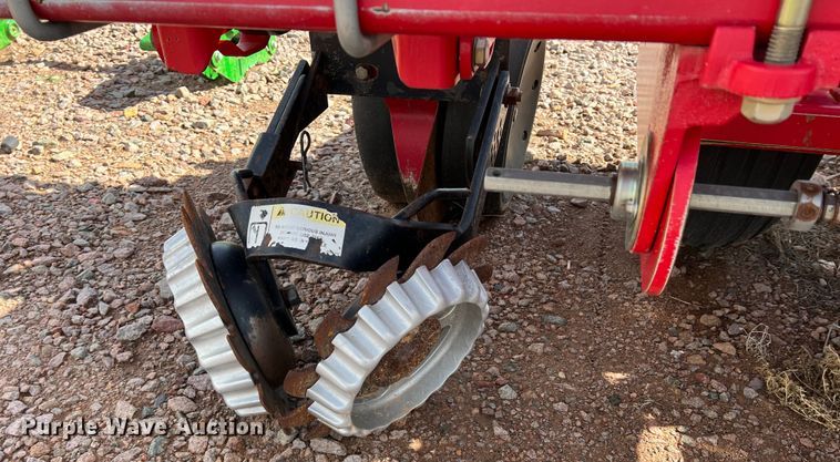 image for item DS2752 AGCO White 8700  planter