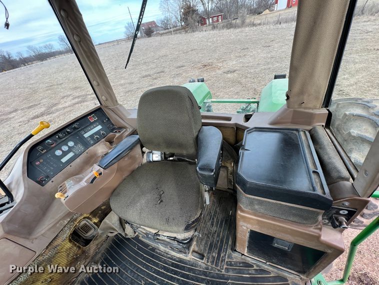 image for item ID9321 1997 John Deere 9200 4WD tractor