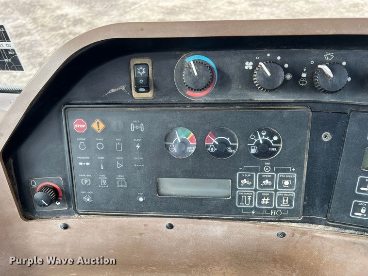 image for item ID9321 1997 John Deere 9200 4WD tractor