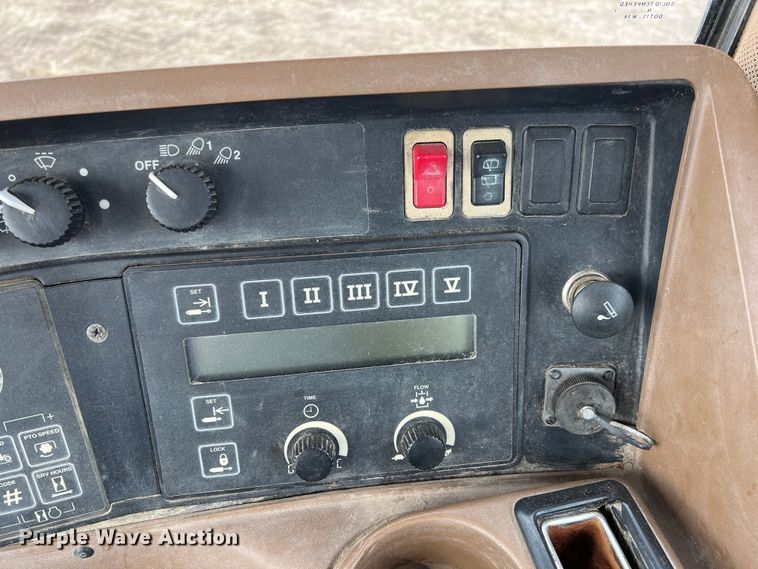 image for item ID9321 1997 John Deere 9200 4WD tractor