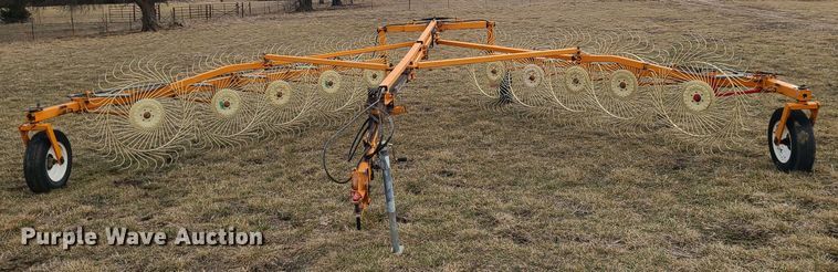 image for item JG9478 2006 Enrossi RTVHB  hay rake