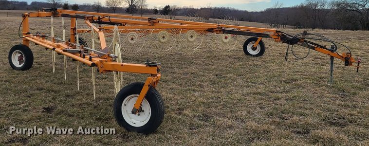 image for item JG9478 2006 Enrossi RTVHB  hay rake