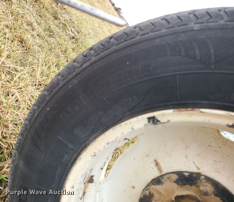 image for item JG9478 2006 Enrossi RTVHB  hay rake