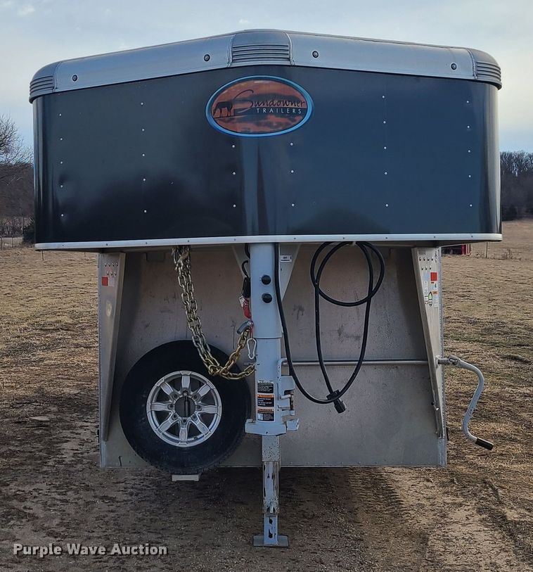 image for item JG9479 2021 Sundowner Rancher Express  livestock trailer