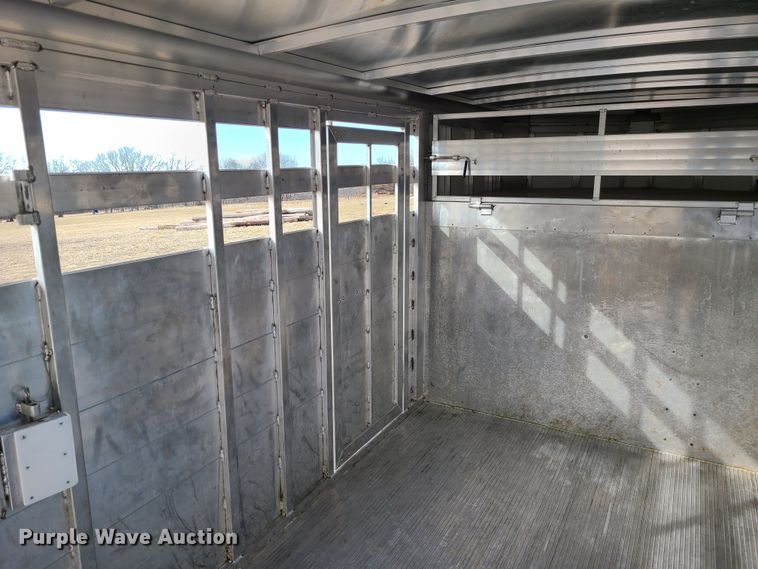 image for item JG9479 2021 Sundowner Rancher Express  livestock trailer