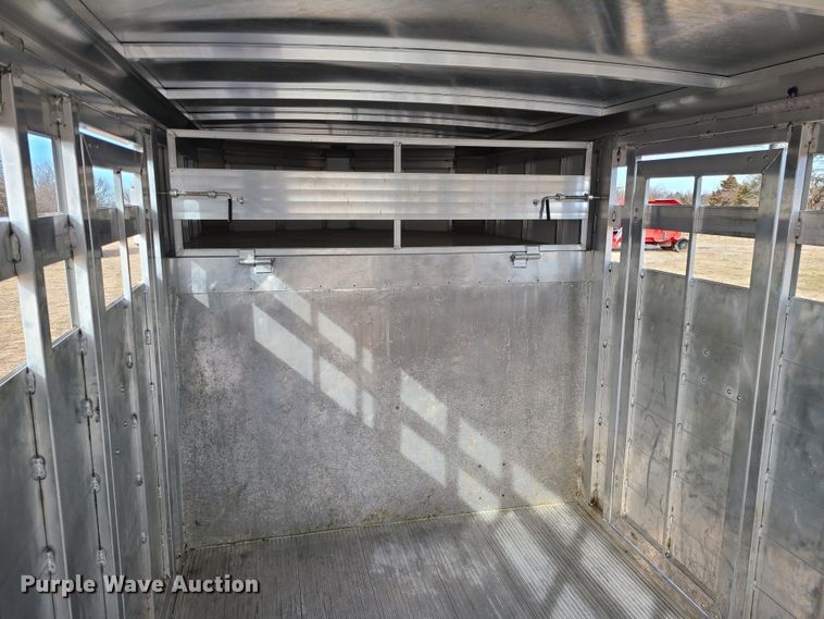 image for item JG9479 2021 Sundowner Rancher Express  livestock trailer