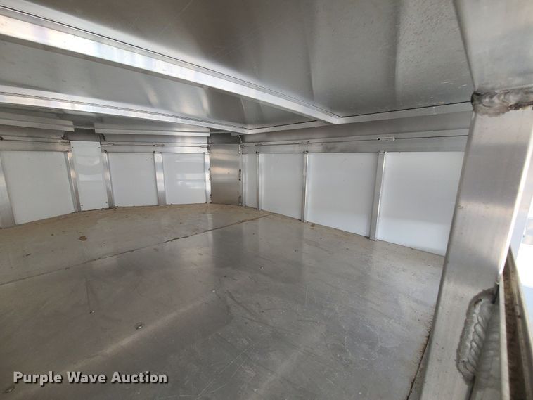 image for item JG9479 2021 Sundowner Rancher Express  livestock trailer