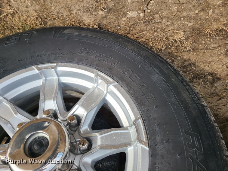 image for item JG9479 2021 Sundowner Rancher Express  livestock trailer