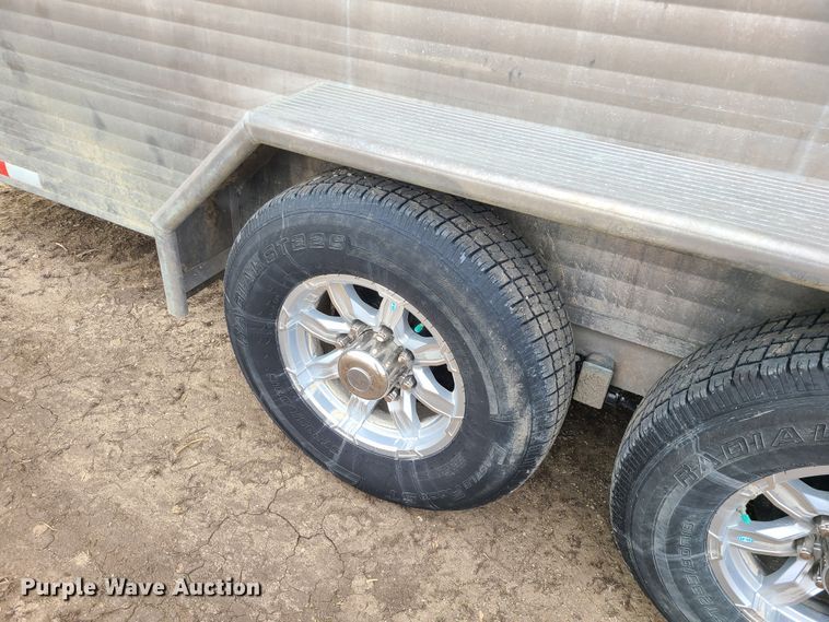 image for item JG9479 2021 Sundowner Rancher Express  livestock trailer