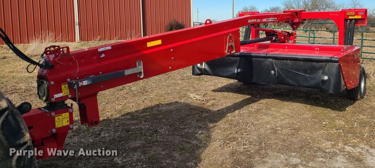 image for item JG9481 2020 Massey Ferguson 1376  disc mower