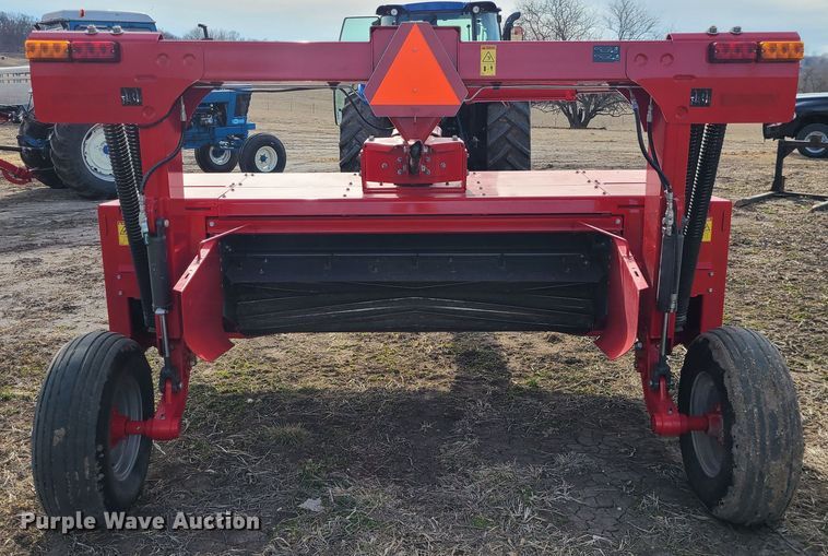 image for item JG9481 2020 Massey Ferguson 1376  disc mower