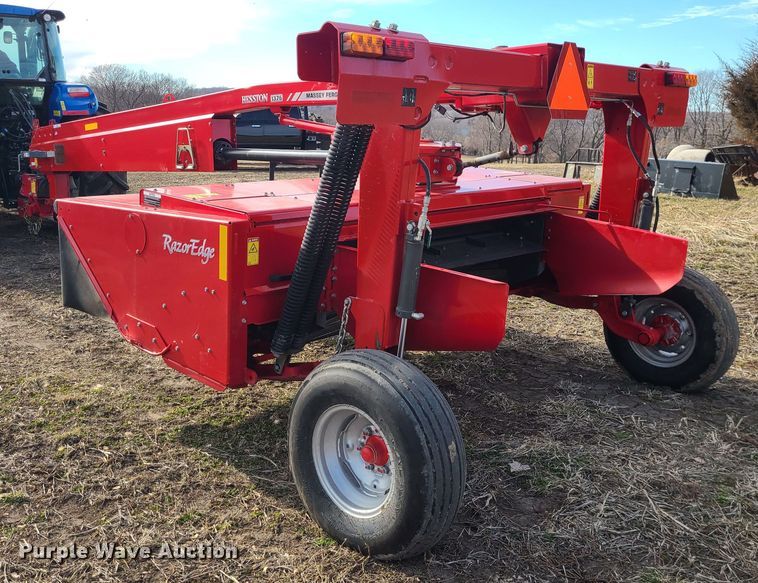 image for item JG9481 2020 Massey Ferguson 1376  disc mower