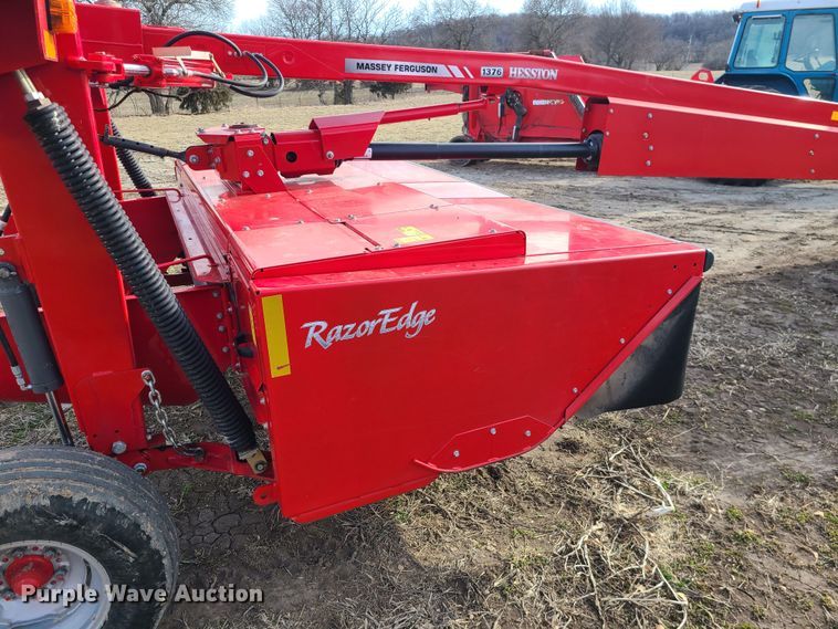 image for item JG9481 2020 Massey Ferguson 1376  disc mower