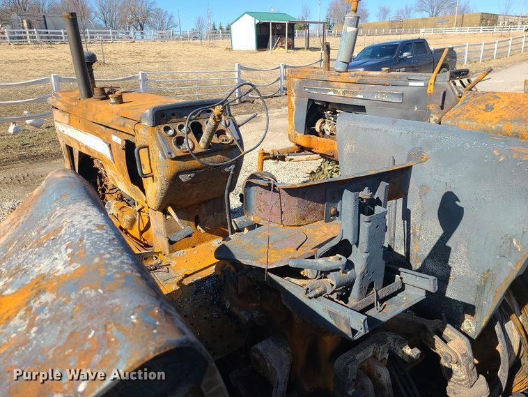 image for item JG9483 1965 Oliver 1850  tractor