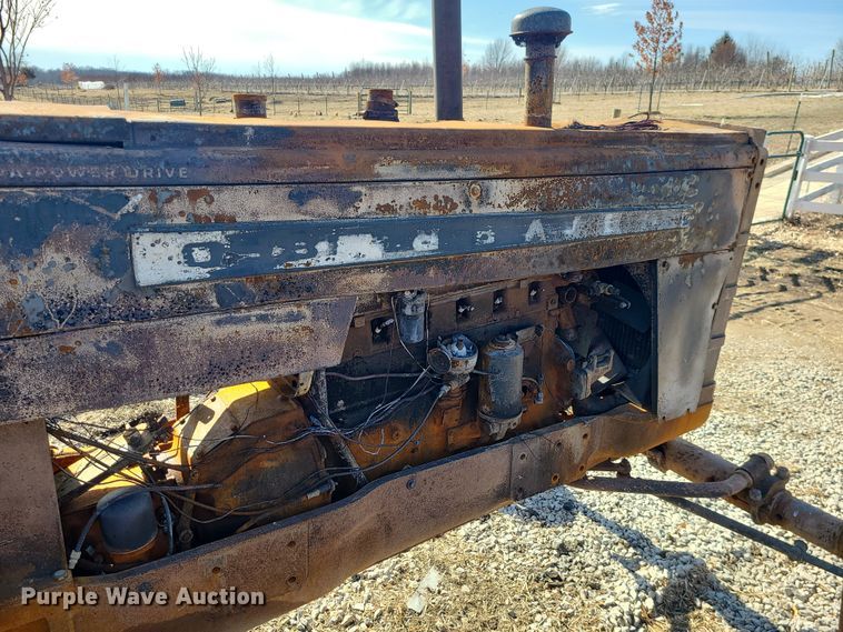 image for item JG9483 1965 Oliver 1850  tractor