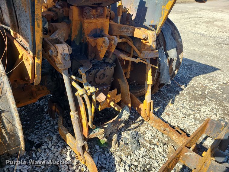 image for item JG9484 Oliver 1800  tractor